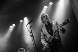 bam_20191205_giant_sand_grabenhalle-037